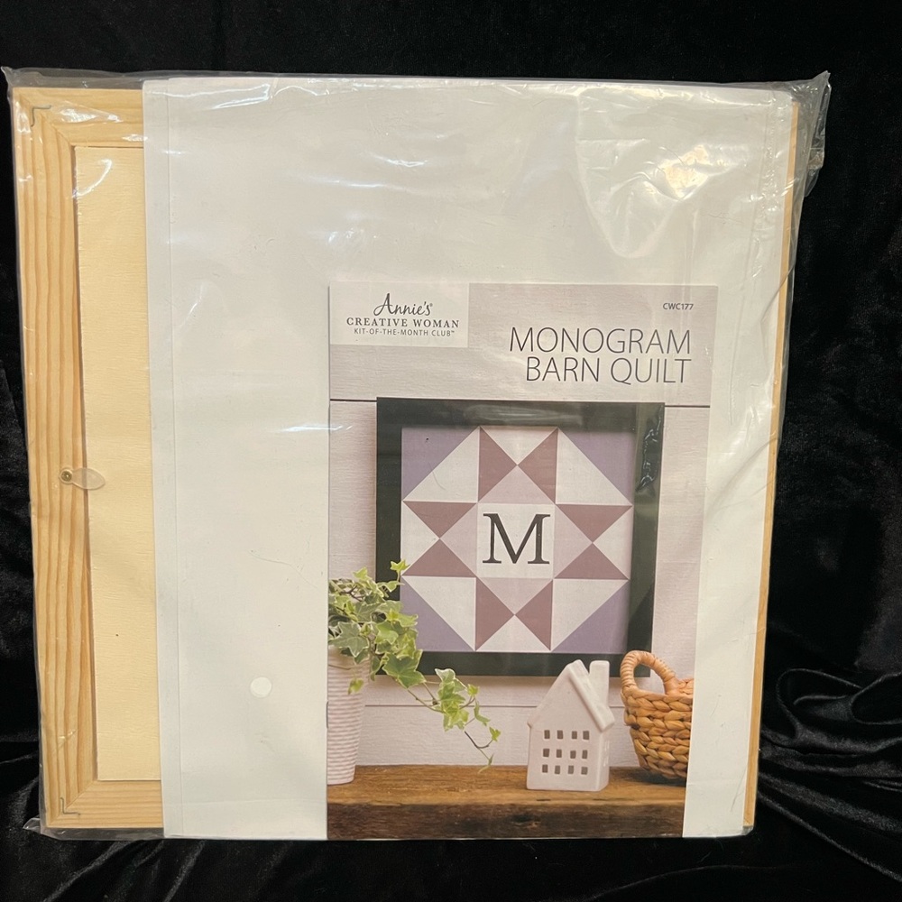 **Bundle and SAVE** Annie’s Creative Woman Craft Kit